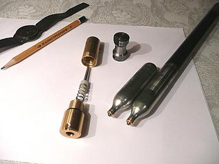 click for 
enlarge 922 X 692 81,3 Kb picture